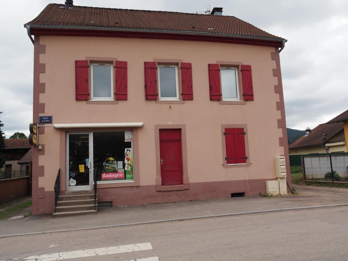 Gite Le Renouveau Avec Jacuzzi Privatif Laveline Exterior photo