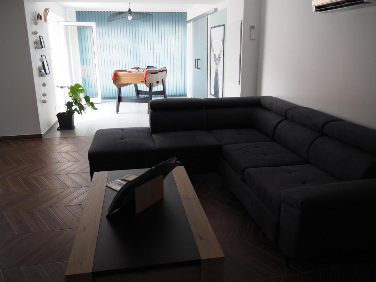Gite Le Renouveau Avec Jacuzzi Privatif Laveline Exterior photo