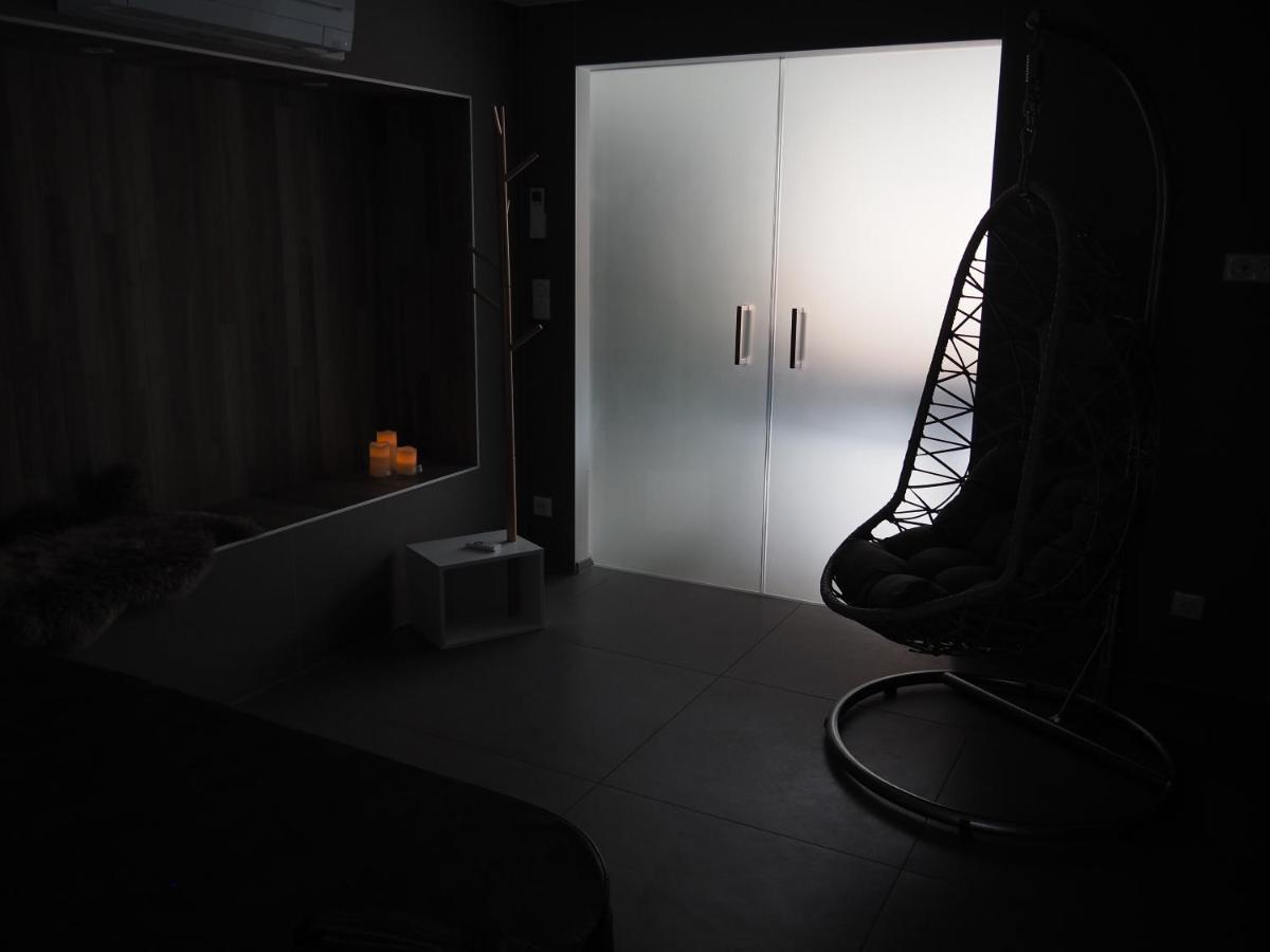 Gite Le Renouveau Avec Jacuzzi Privatif Laveline Exterior photo
